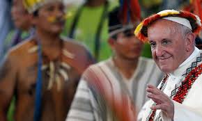 Papa Francisco pede respeito a povos indígenas da Amazônia em início de sínodo.